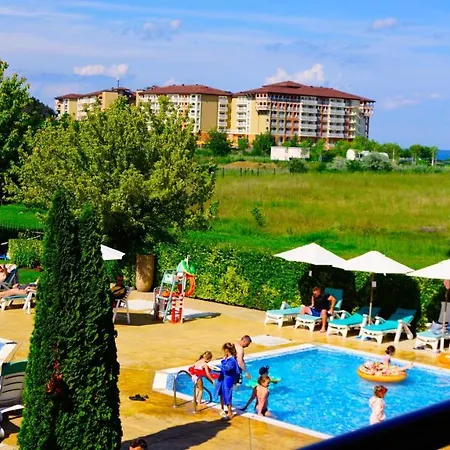 сънрайз - Sunrise Apartament *