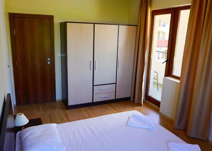 сънрайз - Sunrise Appartement Obzor